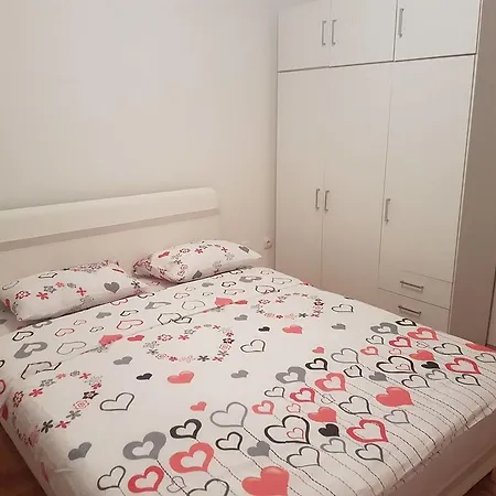 Apartman Sim 公寓
